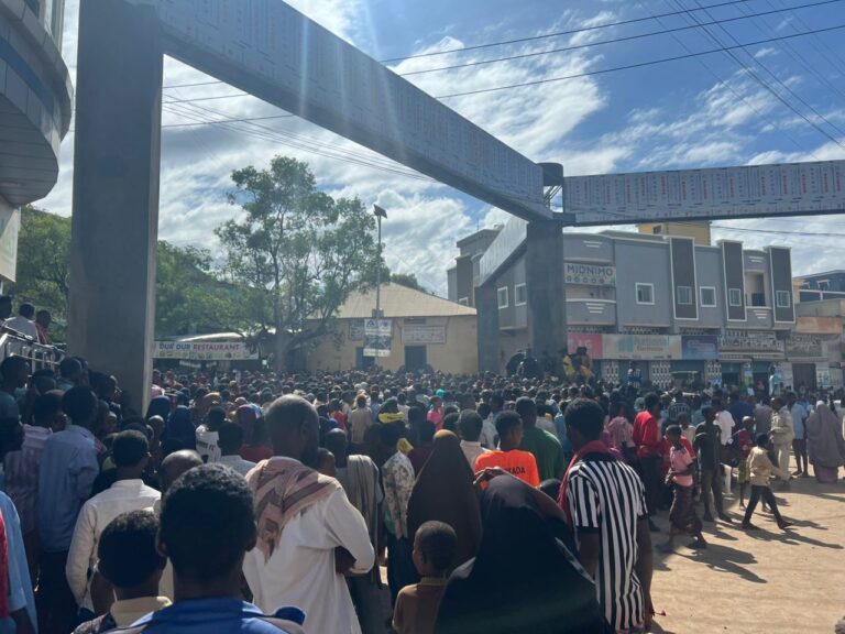 Residents of Baidoa Display Bodies of Al-Shabaab Militants After Joint Military Operation